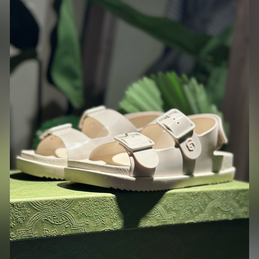Gucci Women's sandal with mini Double G size 38